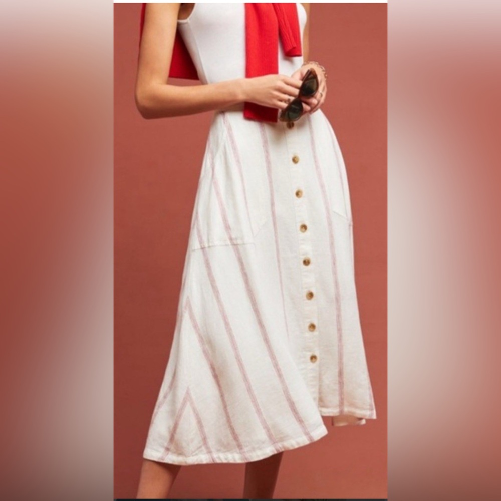 Anthropologie Cream and Red Skirt size 8 linen. Pockets/lined. French girl style